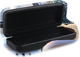 PRE-sunglasses-case+putGlasses.png