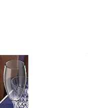 PRE-bottle-champagne+pour